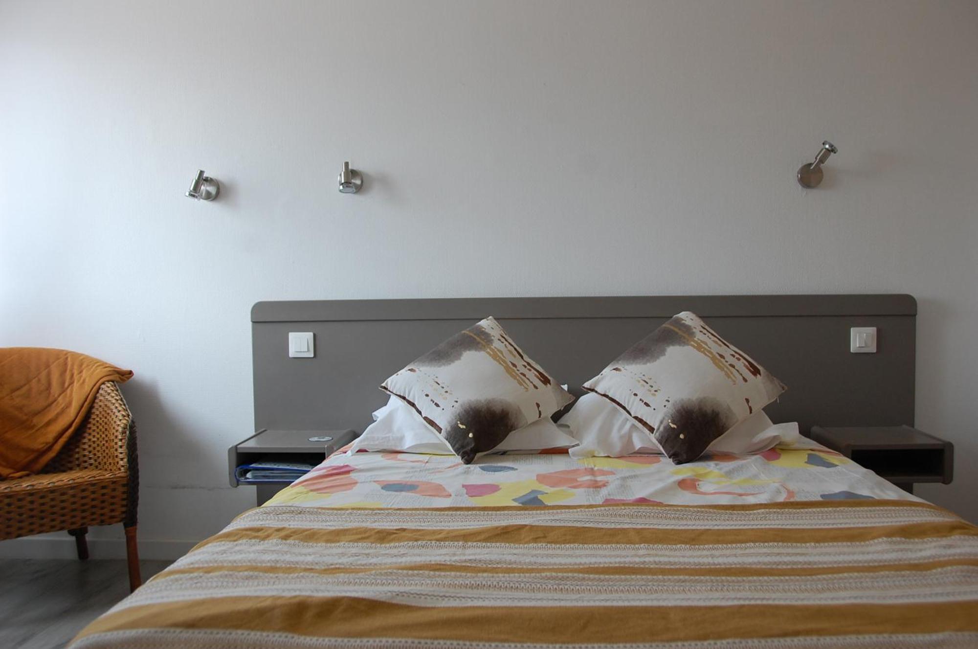 Le Pont De La Loire Bed & Breakfast Bourbon-Lancy Exterior photo